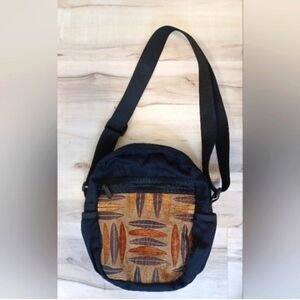 Reign Vermont Crossbody Black with Earthy Browns in Leaf Pattern